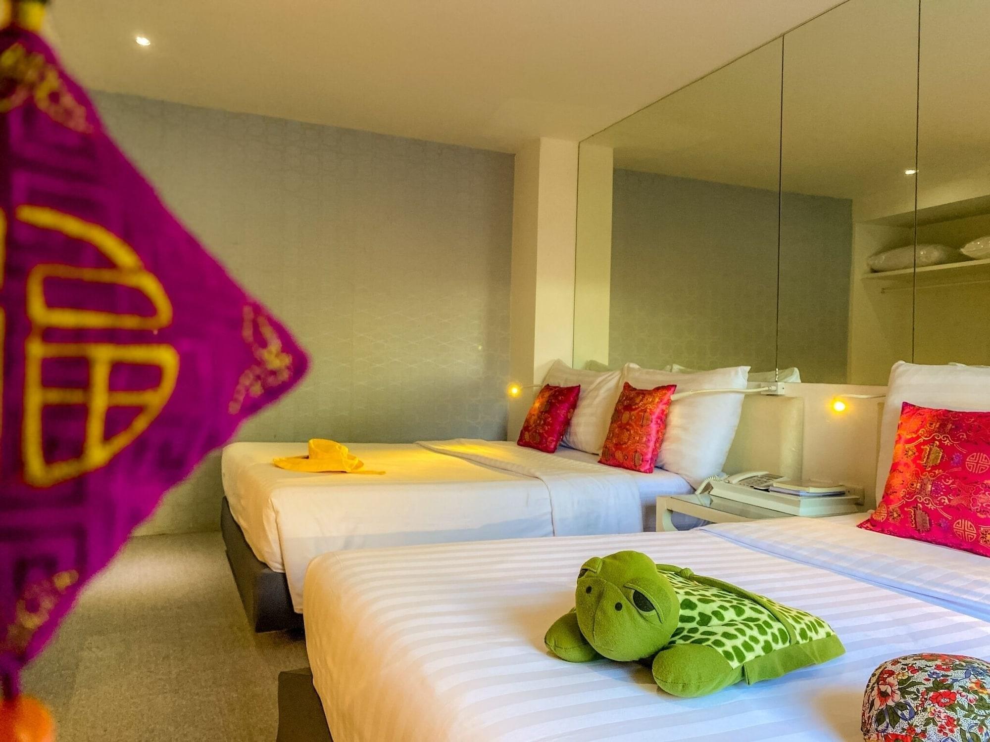 Sino Imperial Phuket - Sha Plus Hotel Kültér fotó